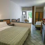 Resort Th - Village