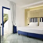 Resort Th - Village