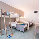 Th - Village 3*