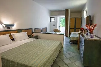 Resort Th - Village