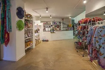 Th - Village 度假村 奥斯图尼