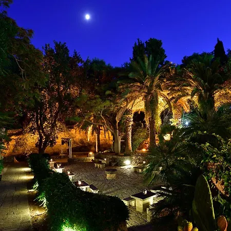 リゾート Th - Village