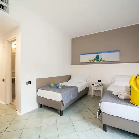 リゾート Th - Village