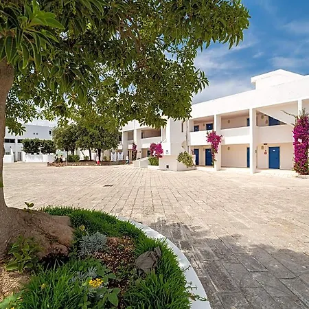 Th - Village 3* Ostuni