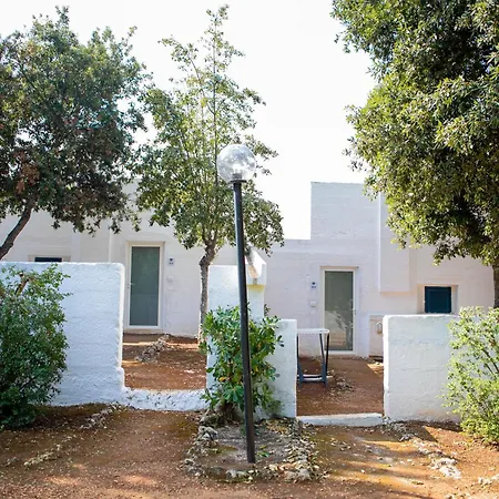 Th - Village 3* Ostuni