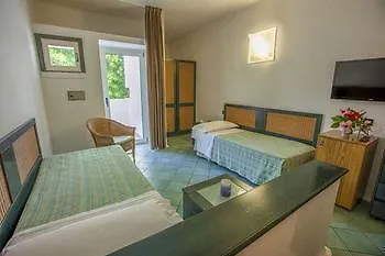 Th - Village Resort 3*