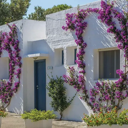 Θέρετρο Th - Village